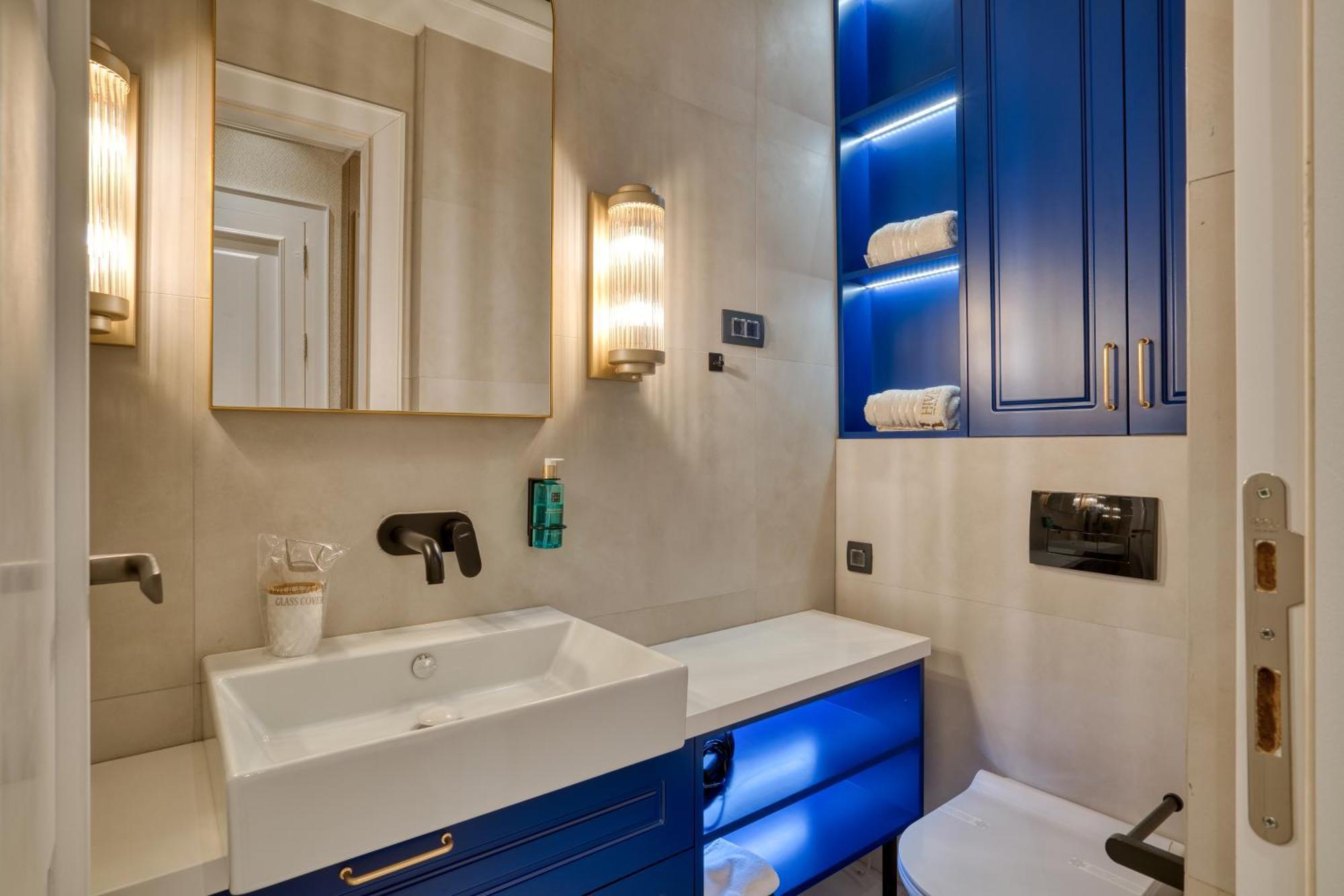 Hive Luxury Suites By Mn Property Κότορ Εξωτερικό φωτογραφία