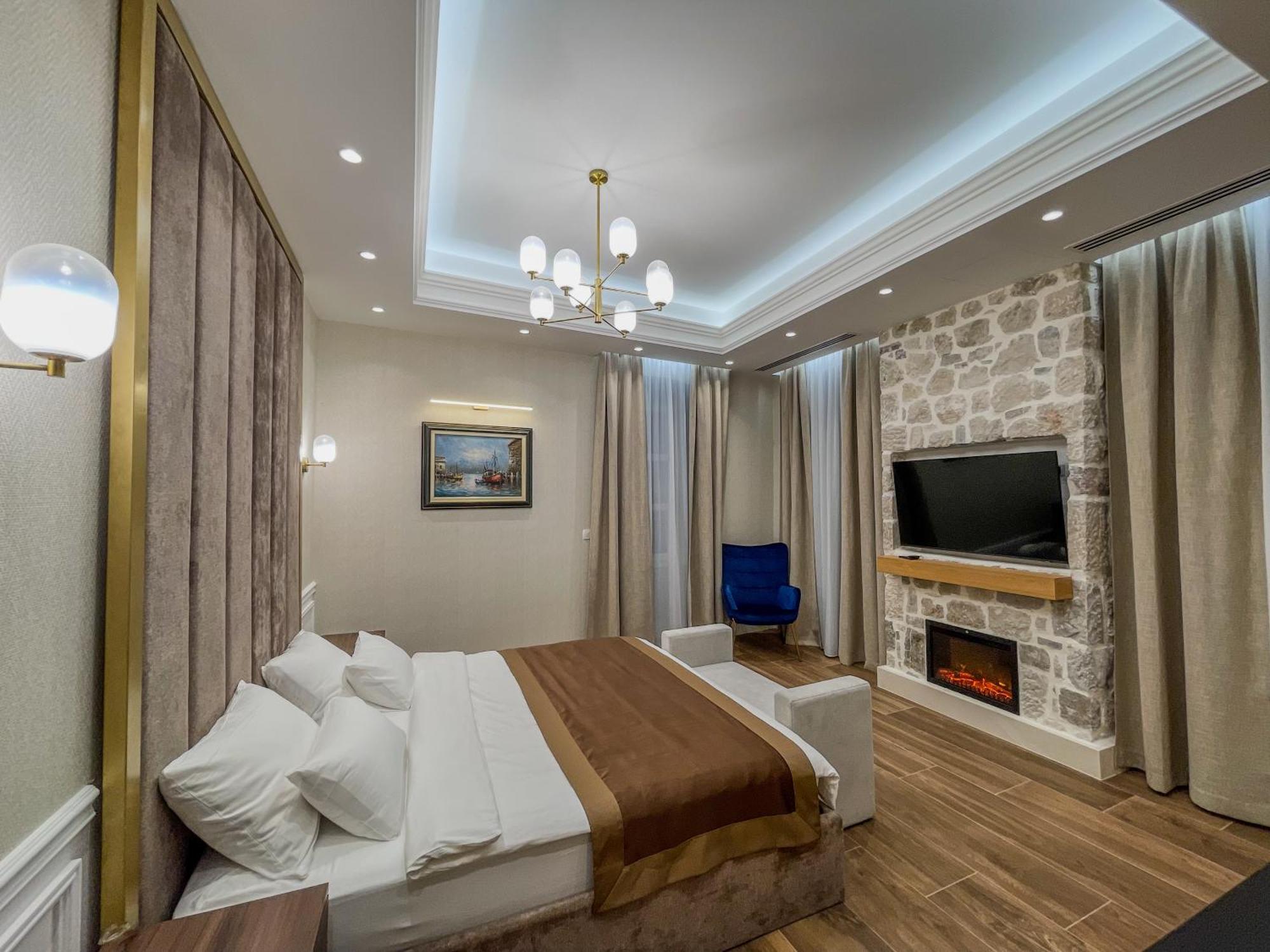 Hive Luxury Suites By Mn Property Κότορ Εξωτερικό φωτογραφία